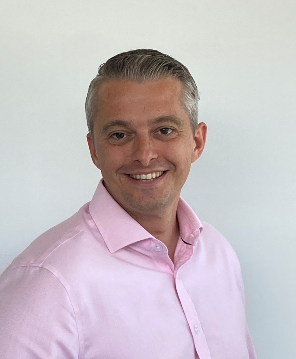 Alex Bennett
