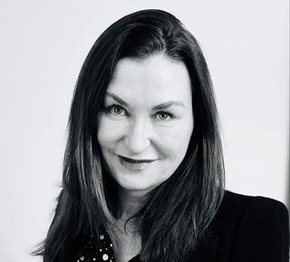 Lorna Swain